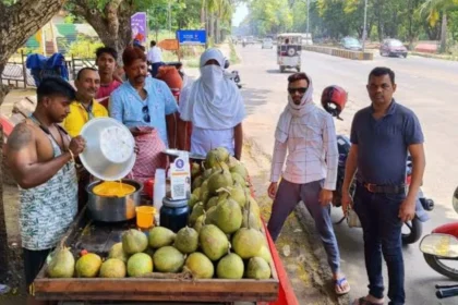 बोकारो में, एक पुरानी बेल शरबत की है दुकान, 2 रुपए में आरंभ किया गया था, शरीर के लिए है लाभकारी